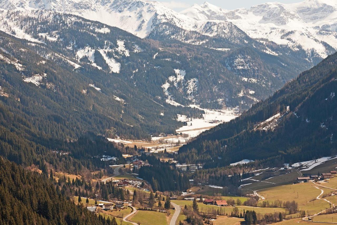 Hotel Gaestehaus Zum Tauern Radstadt Zewnętrze zdjęcie