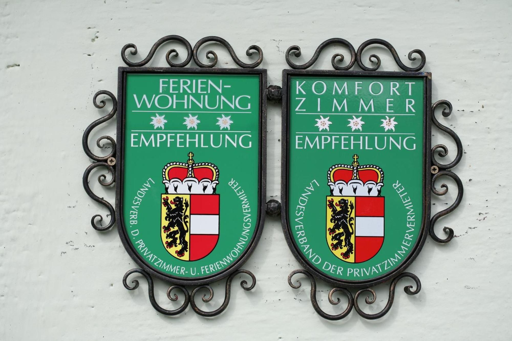 Hotel Gaestehaus Zum Tauern Radstadt Zewnętrze zdjęcie