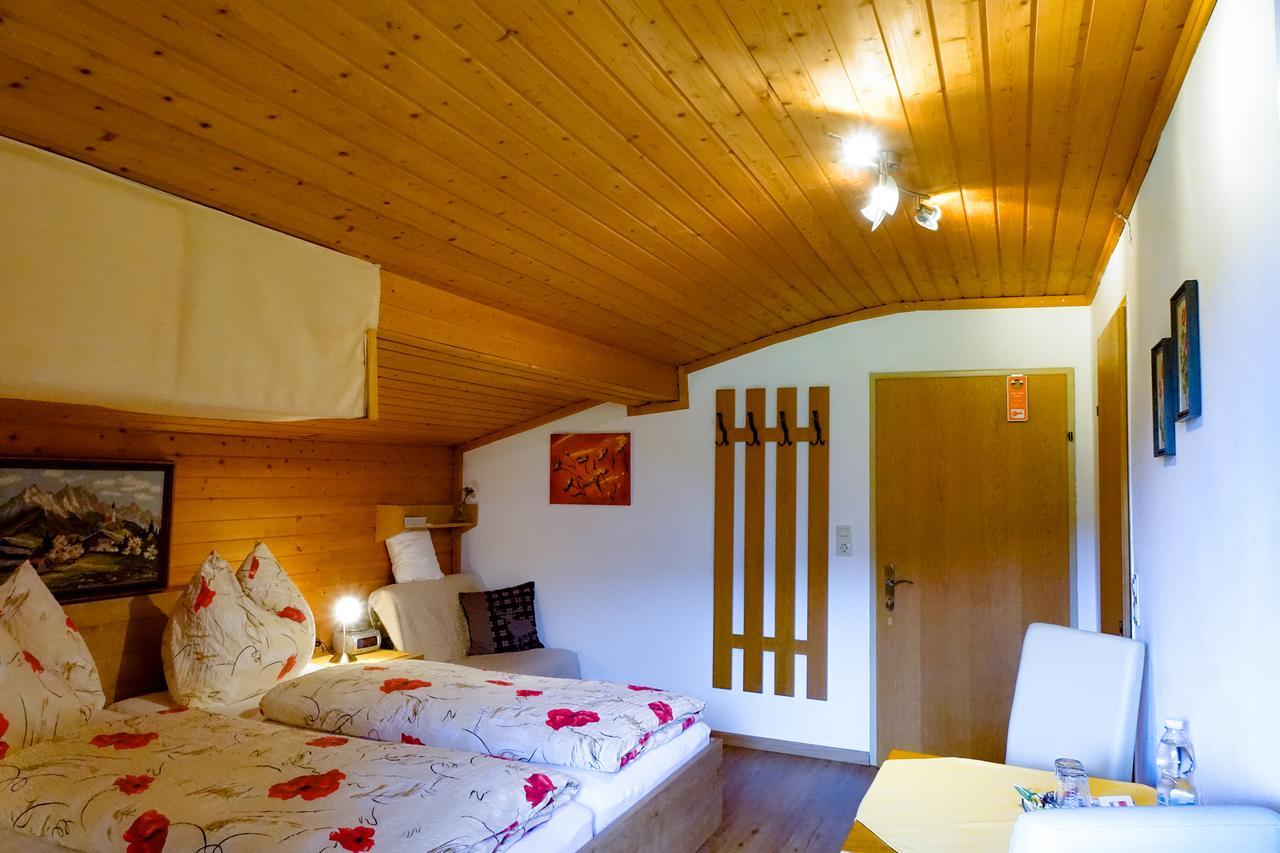 Hotel Gaestehaus Zum Tauern Radstadt Zewnętrze zdjęcie