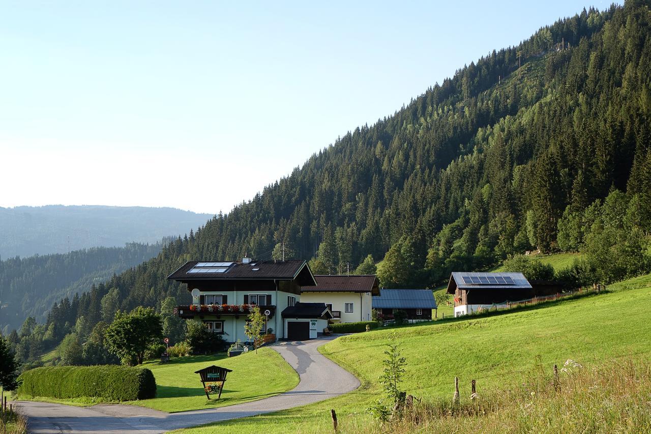 Hotel Gaestehaus Zum Tauern Radstadt Zewnętrze zdjęcie