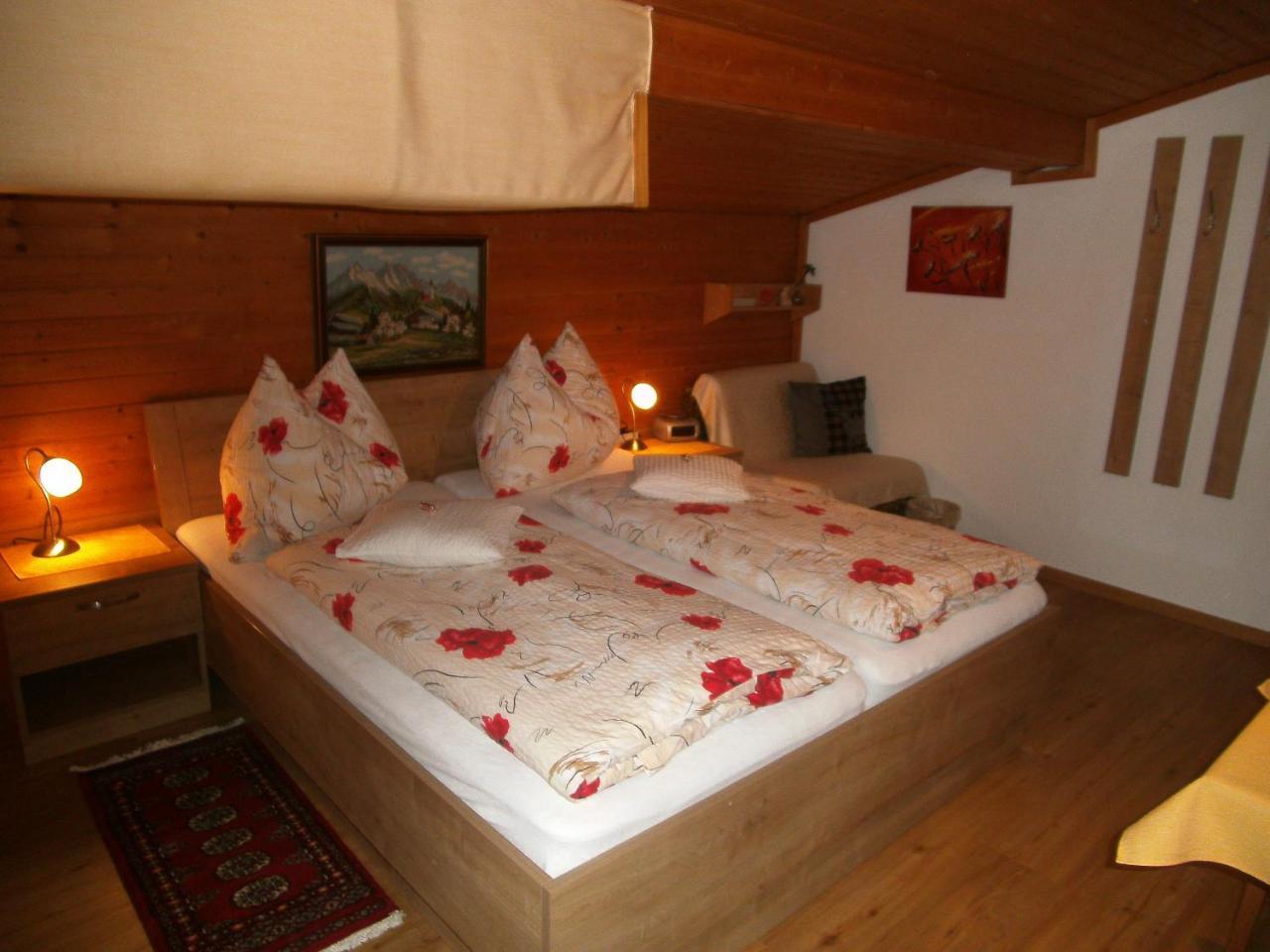 Hotel Gaestehaus Zum Tauern Radstadt Zewnętrze zdjęcie