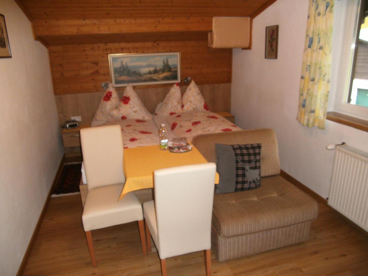 Hotel Gaestehaus Zum Tauern Radstadt Zewnętrze zdjęcie